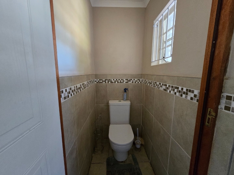 4 Bedroom Property for Sale in Dan Pienaar Free State